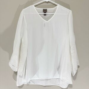 NWT Easywear by Chicos White Sheer Embroidered Blouse Size 1